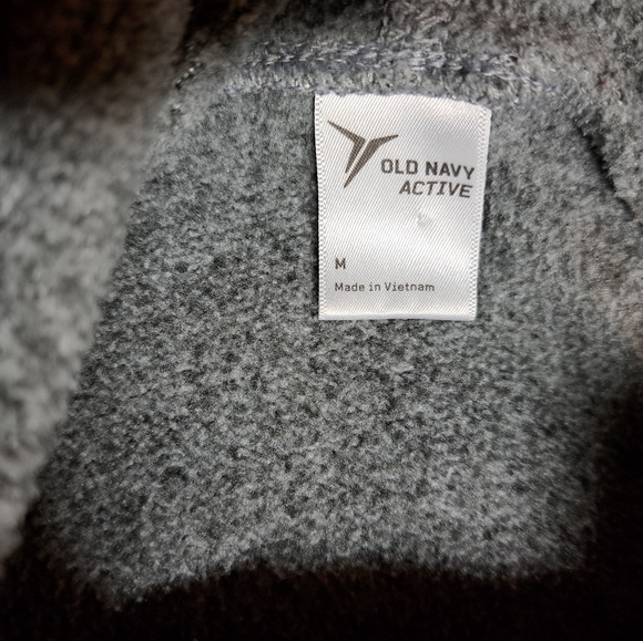 Old Navy, Active, Hoodie - Picture 5 of 5